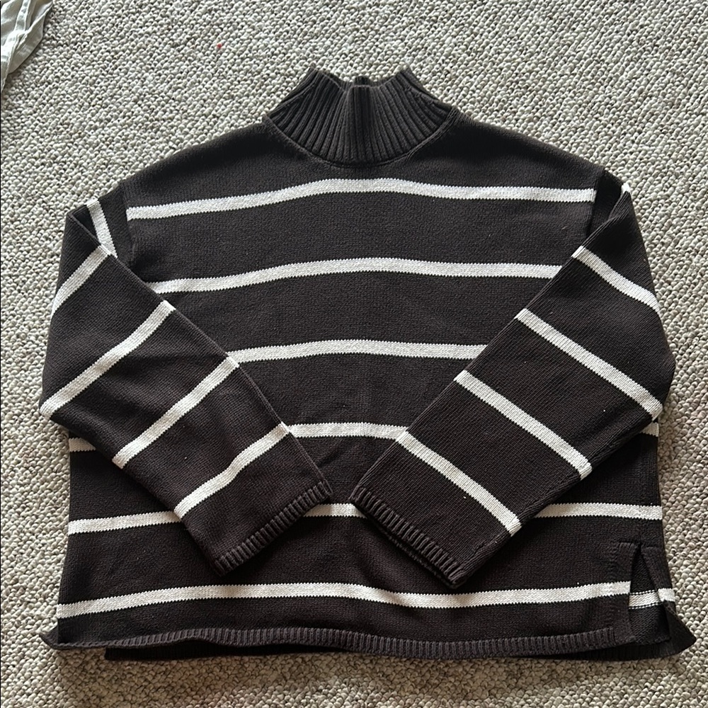 GAP Striped Sweater